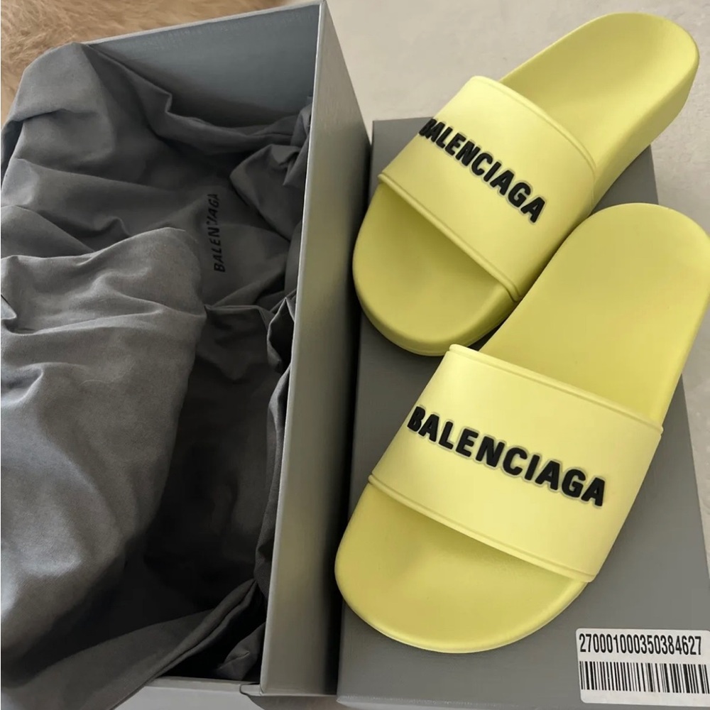 New never used Balenciaga logo pool slides sandals slippers 37 7 authen